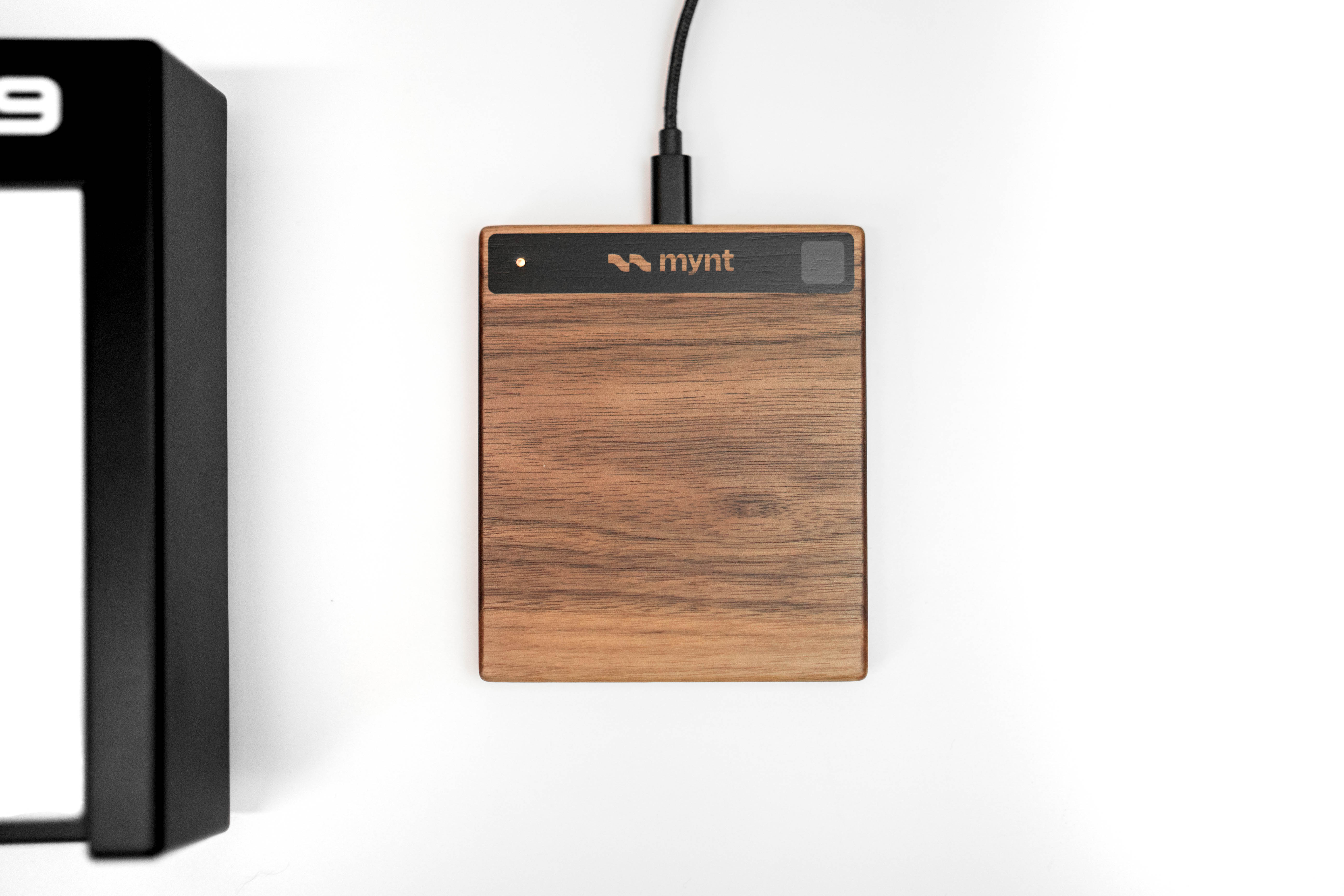 mynt pad - MIDI Controller aus Holz | mynt audio
